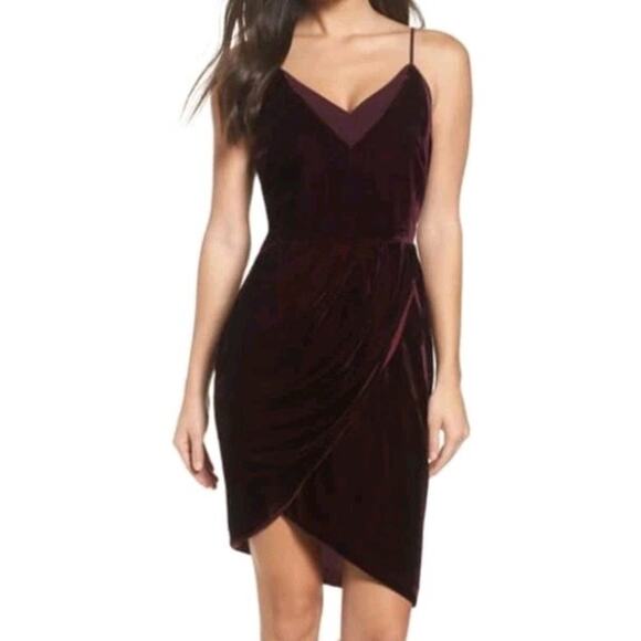 Adelyn Rae Velvet Sheath Dress Sz S Burgundy Whimsigoth Vampire Dark Romantic - Picture 1 of 9
